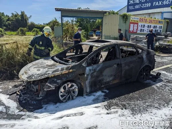 ▲台北男新竹開會！最後一哩路火燒車　火調結果又是電池短路。（圖／記者陳凱力翻攝）