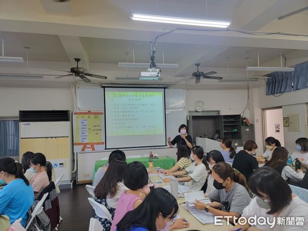 ▲▼ 嘉義市重視幼兒園學習品質 為新進教師教保員增能 。（圖／嘉義市政府提供）