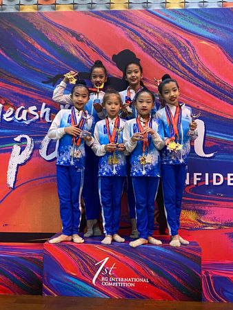 ▲▼瑞莎成立的體操隊馬來西亞比賽獲得好成績。（圖／翻攝自臉書／瑞莎）