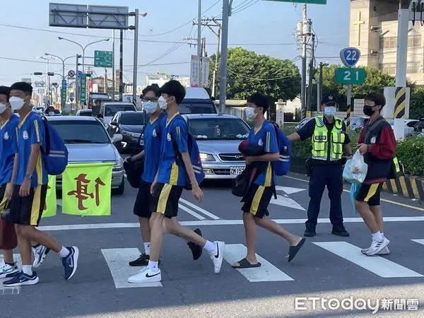 ▲里港警分局執行護童專案             。（圖／記者陳崑福翻攝，下同）