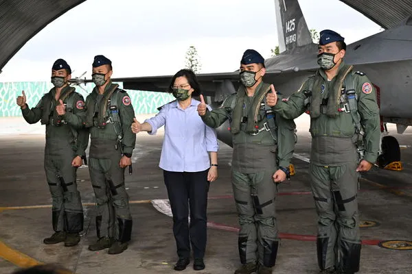 ▲▼蔡英文30日視察澎湖天駒部隊。（圖／翻攝自總統府Flickr）