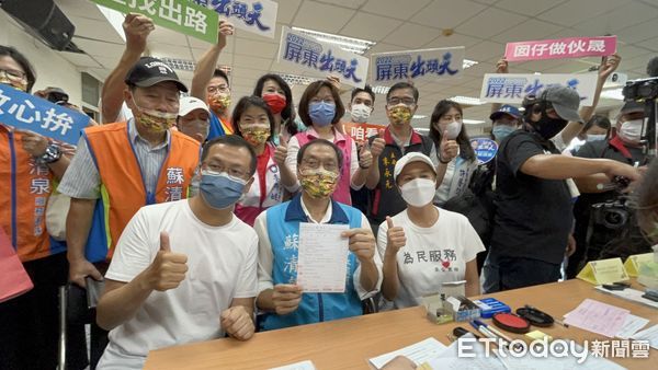 ▲蘇清泉由立委高金素梅、台北市前議員羅智強等人陪同登記參選縣長             。（圖／蘇清泉服務處提供，下同）