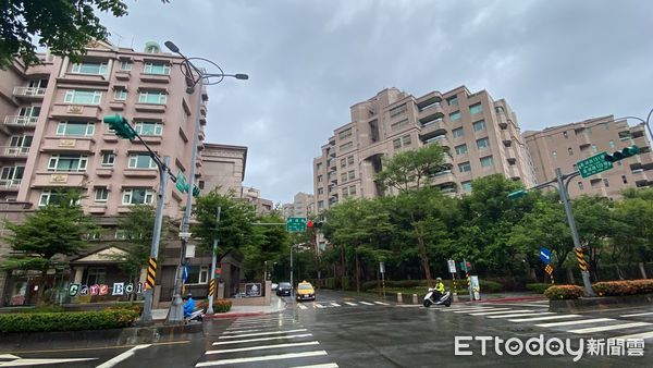 ▲▼大直基湖路周邊豪宅林立，不過近期房市交易量凍結。（圖／記者賴志昶攝）