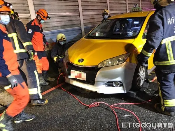 ▲▼車禍。（圖／記者陳雕文翻攝）