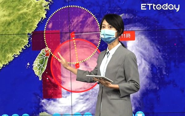 ▲▼氣象局預報員謝佩芸9/3上午11:40說明颱風動態。（圖／記者莊喬迪攝）