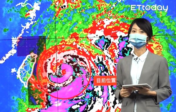 ▲▼氣象局預報員謝佩芸9/3上午11:40說明颱風動態。（圖／記者莊喬迪攝） 