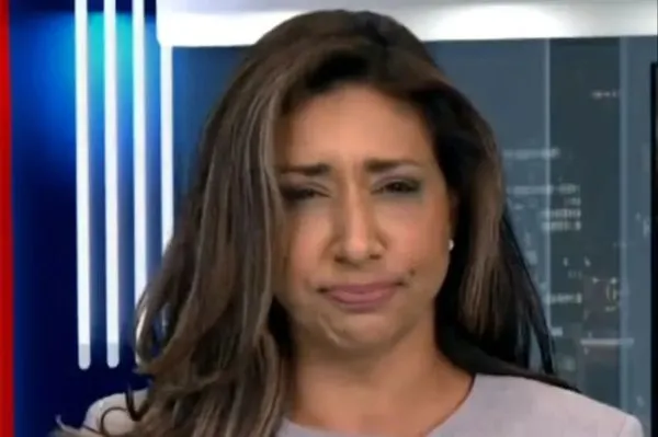 ▲▼加拿大女主播納塞日前在播報新聞時生吞了一隻蒼蠅。（圖／翻攝自推特）