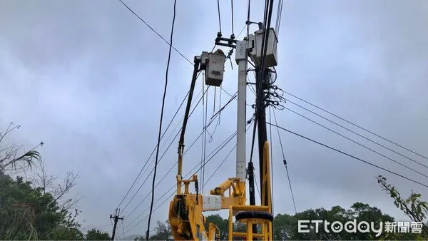 ▲台電,停電,搶修。（圖／記者郭世賢翻攝）