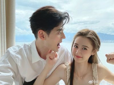 郭品超火速發聲「粉碎分手說」！　轉發女友澄清文護愛：我們很幸福