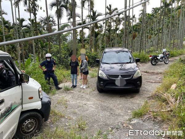 ▲遊客依導航指示誤入深山迷路，埔里警方獲報協尋。（圖／記者高堂堯翻攝，下同）