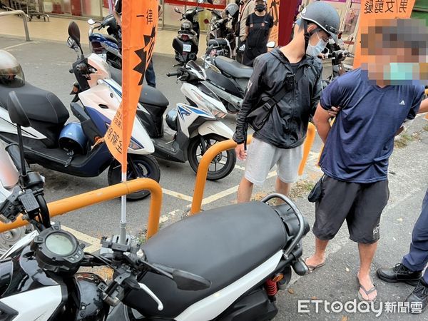 ▲▼騎贓車酒駕             。（圖／記者陳宏瑞攝）