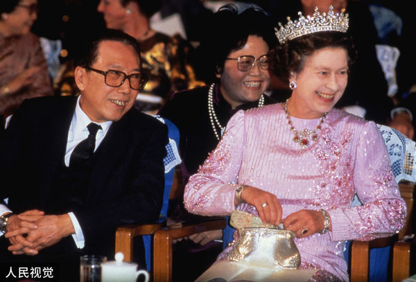 ▲英女皇伊莉莎白莎白二世於1986年訪問中國大陸。（圖／CFP）