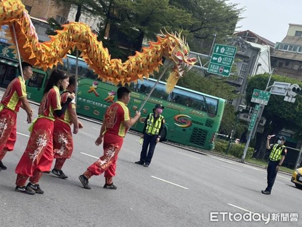 ▲中秋節3天連續假期，總計查獲毒品案3件6人、酒駕10件10人，3場之宮廟遶境勤務及西羅殿之廟會節慶活動，也都圓滿達秩序維護及交通順暢目標。（圖／記者林悅翻攝，下同）