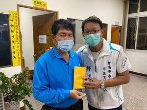 中秋烤肉引惡火奪祖孫3命 　台南市政顧問深夜關懷慰問家屬