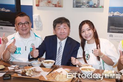 網友留言「照片老闆給的」假的! 陳時中競辦:根本不是團隊成員