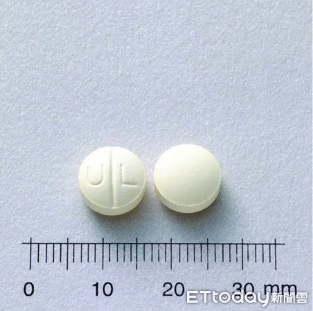 ▲▼8醫院中鏢！氣喘藥「優良胺非林錠」有黃褐色髒污　59萬粒急回收。（圖／食藥署提供）