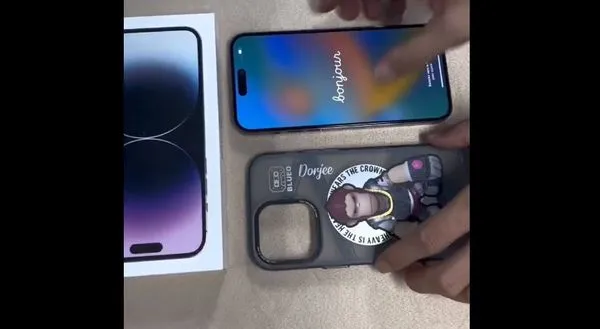 ▲iPhone14開箱。（圖／翻攝自推特）