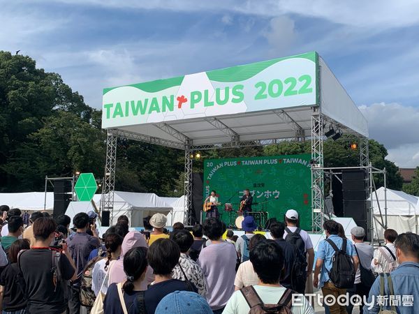 ▲▼文總赴日舉辦TAIWAN PLUS，首日人潮破萬。（圖／記者林育綾攝）