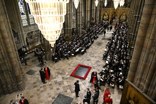 ▲▼英國女王伊莉莎白二世的國葬典禮在西敏寺內舉行，全球領袖齊聚。（圖／路透）