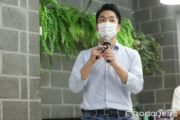 ▲國民黨台北市長候選人蔣萬安出席「耐災城市 台北萬安」政策發佈會。（圖／記者林敬旻攝）