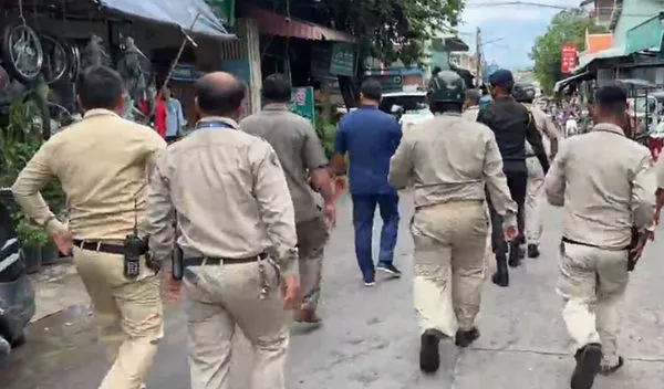 ▲▼柬埔寨警方掃蕩詐騙集團。（圖／翻攝自Khmer Times）