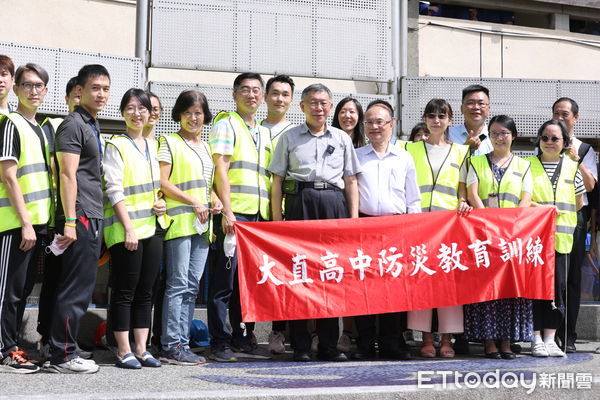 ▲▼柯文哲視察111年國家放災日防空及震災複合式災害疏散避難演練。（圖／記者黃克翔攝）