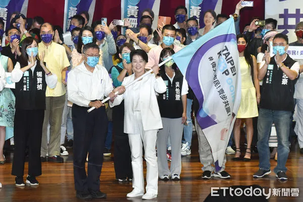 ▲黃珊珊競選總部成立大會,柯文哲親自出席。（圖／記者李毓康攝）