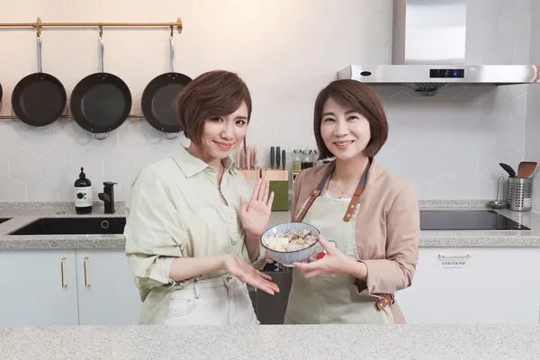 ▲▼周春米盼高鐵屏東站明年動工！要延續5星政績再創屏東驕傲。（圖／民進黨提供）