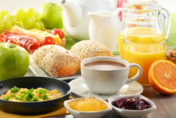 ▲早餐、美食、食物、用餐、168、減肥、減重、家庭、吃飯。（圖／123RF）