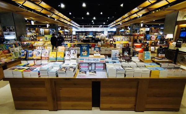 ▲▼《不便利的便利店》中文版在台上市一個月就6刷。（圖／寂寞出版）