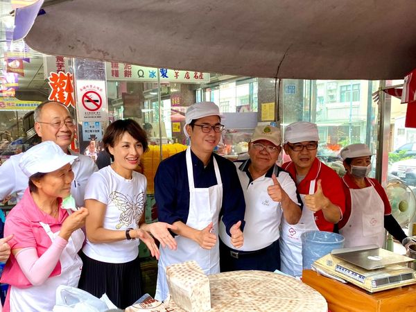 ▲▼助高雄農產銷售農友很有感，大旗美農會表態「挺陳其邁連任」。（圖／民進黨高雄市黨部提供）