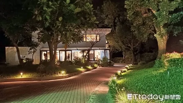 ▲台中最美餐廳「飛花落院」出現強敵，新社又一無菜單餐廳「浮世三千」。（圖／記者游瓊華攝）