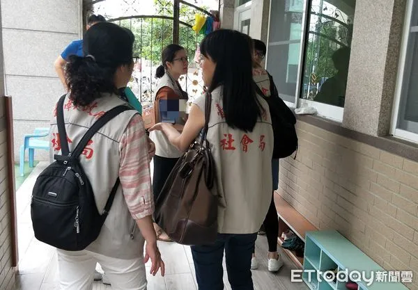 ▲台南市１所托嬰中心發生男嬰不明原因死亡事件，社會局家防中心及婦兒少科於9月30日上午派員至托嬰中心稽查了解狀況，社會局除報請檢警辦外，並暫停涉案托育人員執業。（圖／示意圖，無關本事件，記者林悅翻攝）