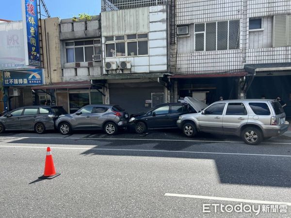 ▲▼花蓮吉安鄉中央路車禍。（圖／記者王兆麟翻攝）