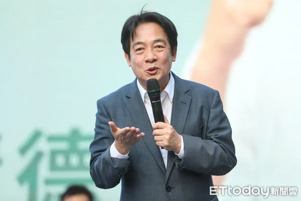 ▲副總統賴清德於陳時中競選總部成立大會致詞。（圖／記者林敬旻攝）