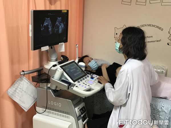 ▲▼孕婦,產檢,超音波檢查,孕婦產檢交通乘車券。（圖／記者許宥孺翻攝）