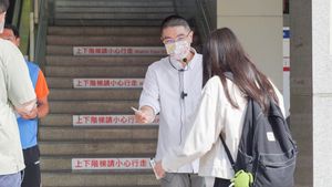 沒錢的人才要洗錢？　蔡適應轟謝國樑：愛玩金錢遊戲不適任市長