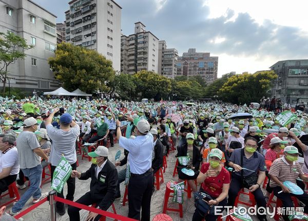 ▲▼新北市百工百業挺林佳龍後援會成立大會  。（圖／記者李毓康攝）