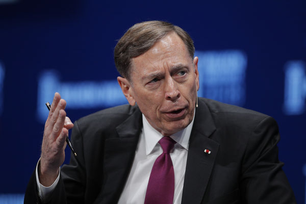 ▲▼美退役四星上將、前中央情報局局長裴卓斯（Gen. David Petraeus）。（圖／達志影像／美聯社）