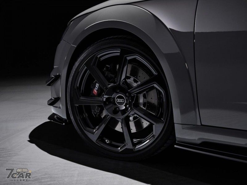 歡慶車系問世 25 週年　Audi TT RS Coupé iconic edition 限量 100 輛於歐洲推出