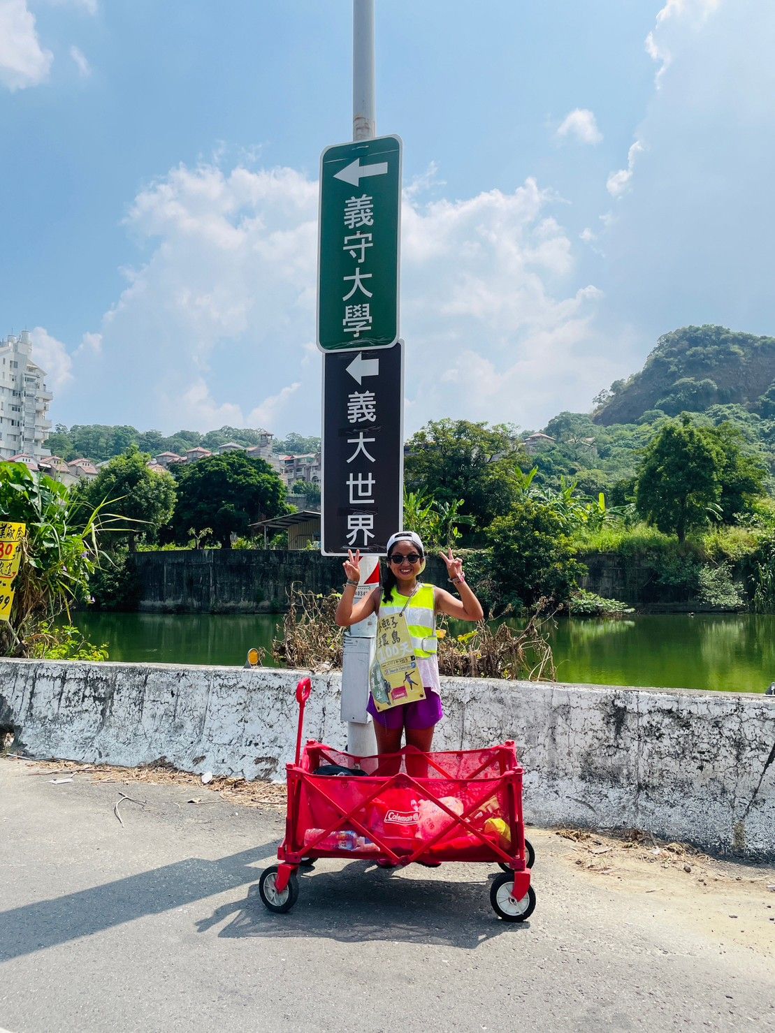 ▲梁凱熙特別選擇母校義守大學為100天徒步環島的最後一站。（圖／義守大學提供）