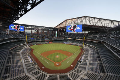 MLB醞釀重大變革!例行賽擬縮減至154場 季後賽還能「挑對手」