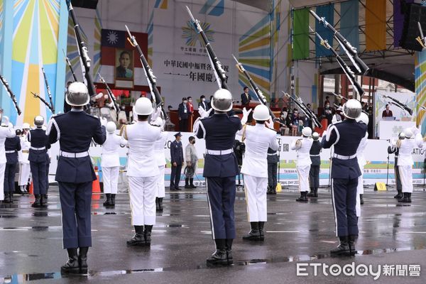 ▲▼國慶大會預演，三軍儀隊聯合操演。（圖／記者黃克翔攝）