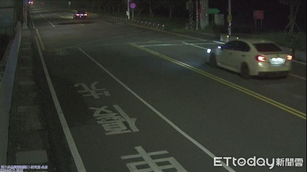 ▲車隊於沿山公路競速，潮州警方開出告發單            。（圖／記者陳崑福翻攝，下同）