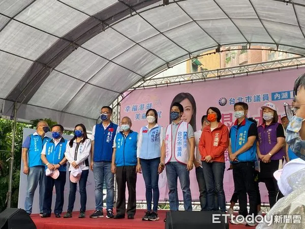 ▲▼   蔣萬安上午參加市議員闕枚莎競選總部成立大會   。（圖／記者崔至雲攝）