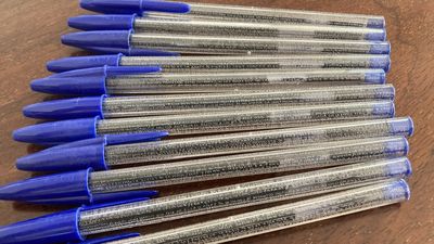 法律系學生「刑事訴訟法刻滿11支原子筆」　為了不被當做足努力
