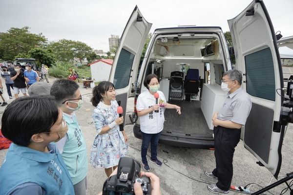 ▲賴香伶行動辦公室「清廉」號啟動