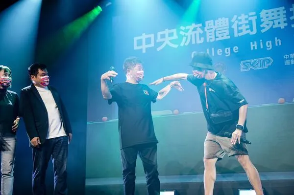 ▲▼陳時中出席全國大學街舞高峰會。（圖／翻攝自Facebook／陳時中）