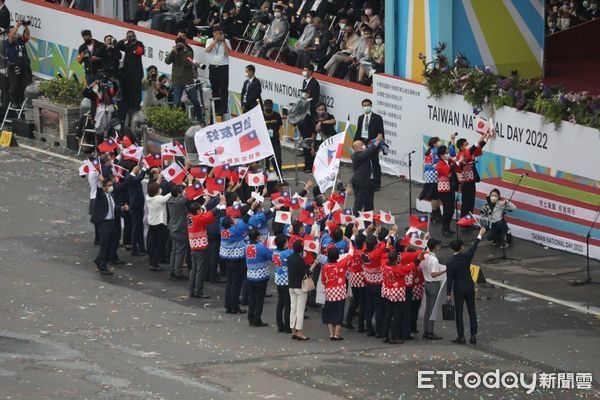 ▲▼國慶大會 日本橘高校表演 日華議員懇談會、立法院台日交流聯誼會 游錫堃。（圖／記者黃克翔攝）