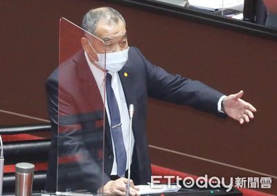 義務役期何時延長? 邱國正:最快後年元旦